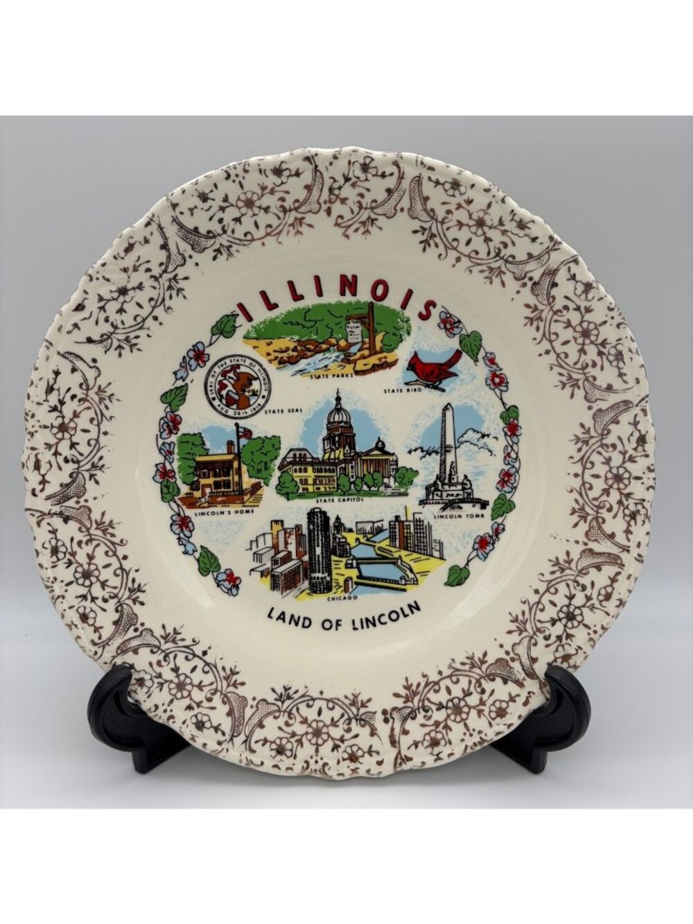 Vintage Illinois Land of Lincoln Souvenir Plate 9.25 Inch State Landmark Display